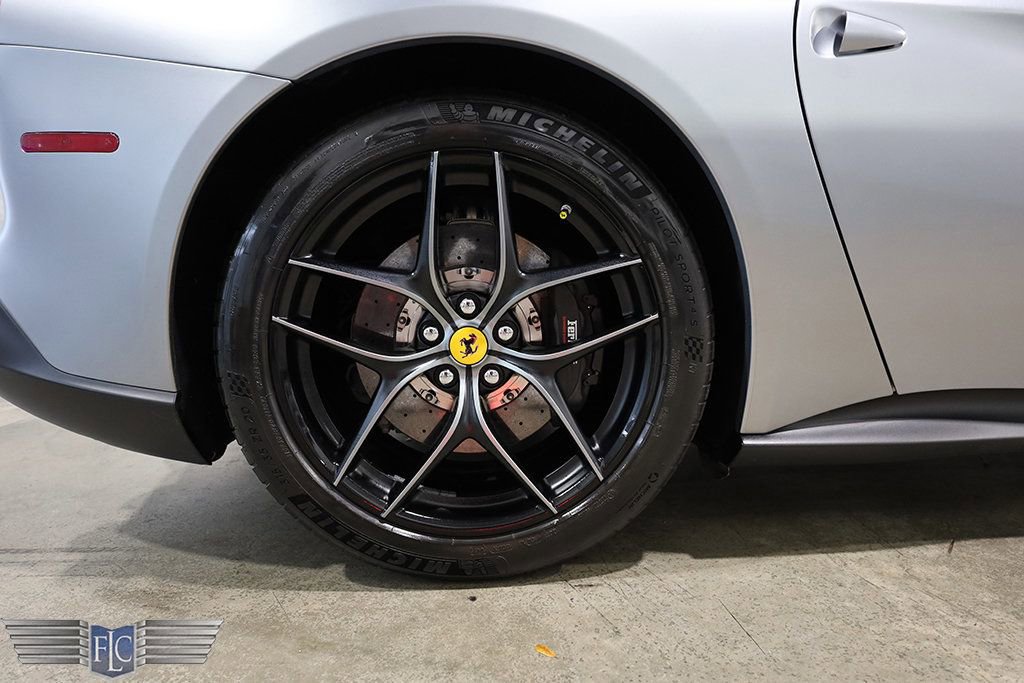 Used 2014 Ferrari F12 Berlinetta image 41