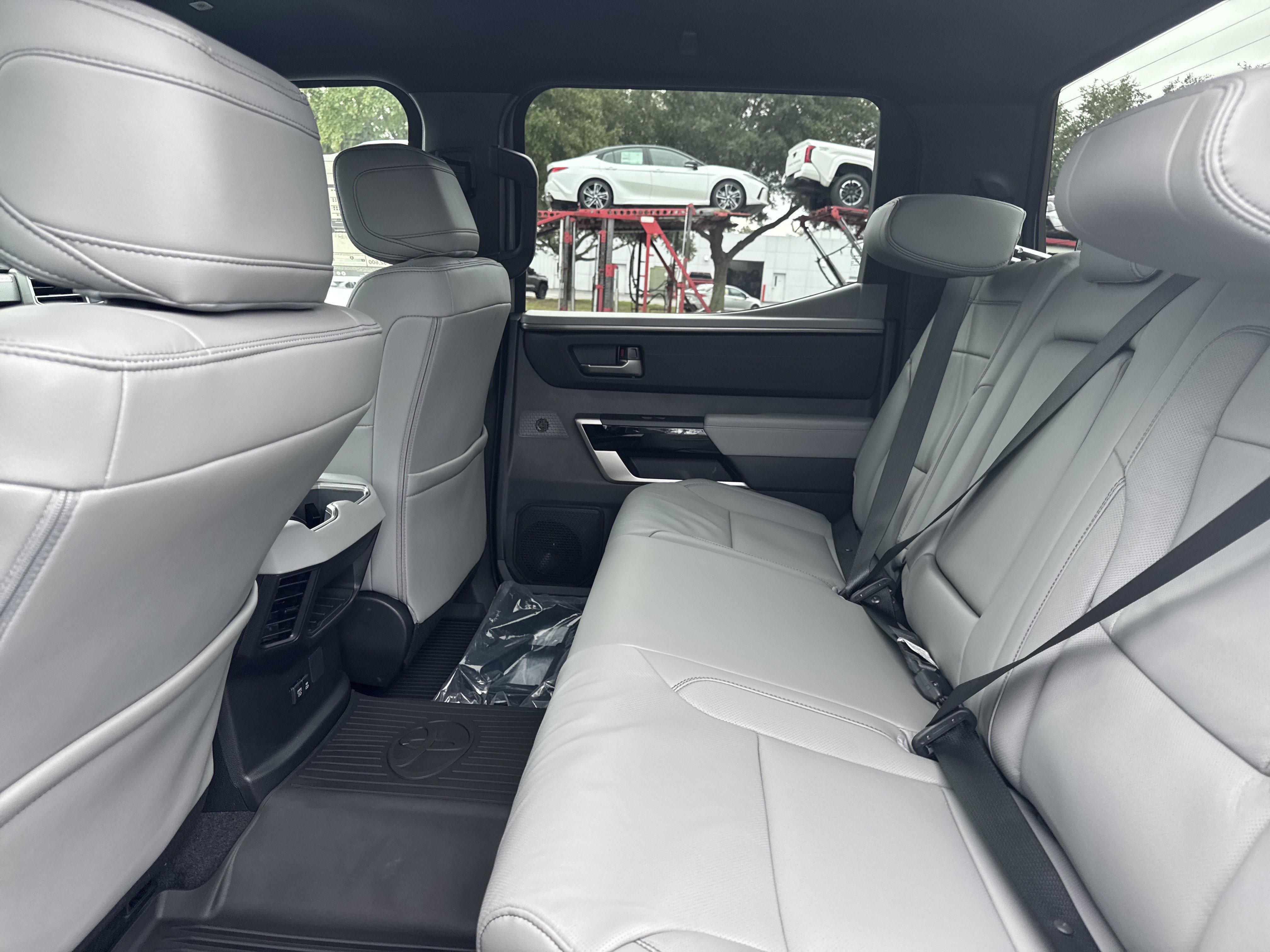 New 2026 Toyota Tundra Limited AWD/4WD image 23