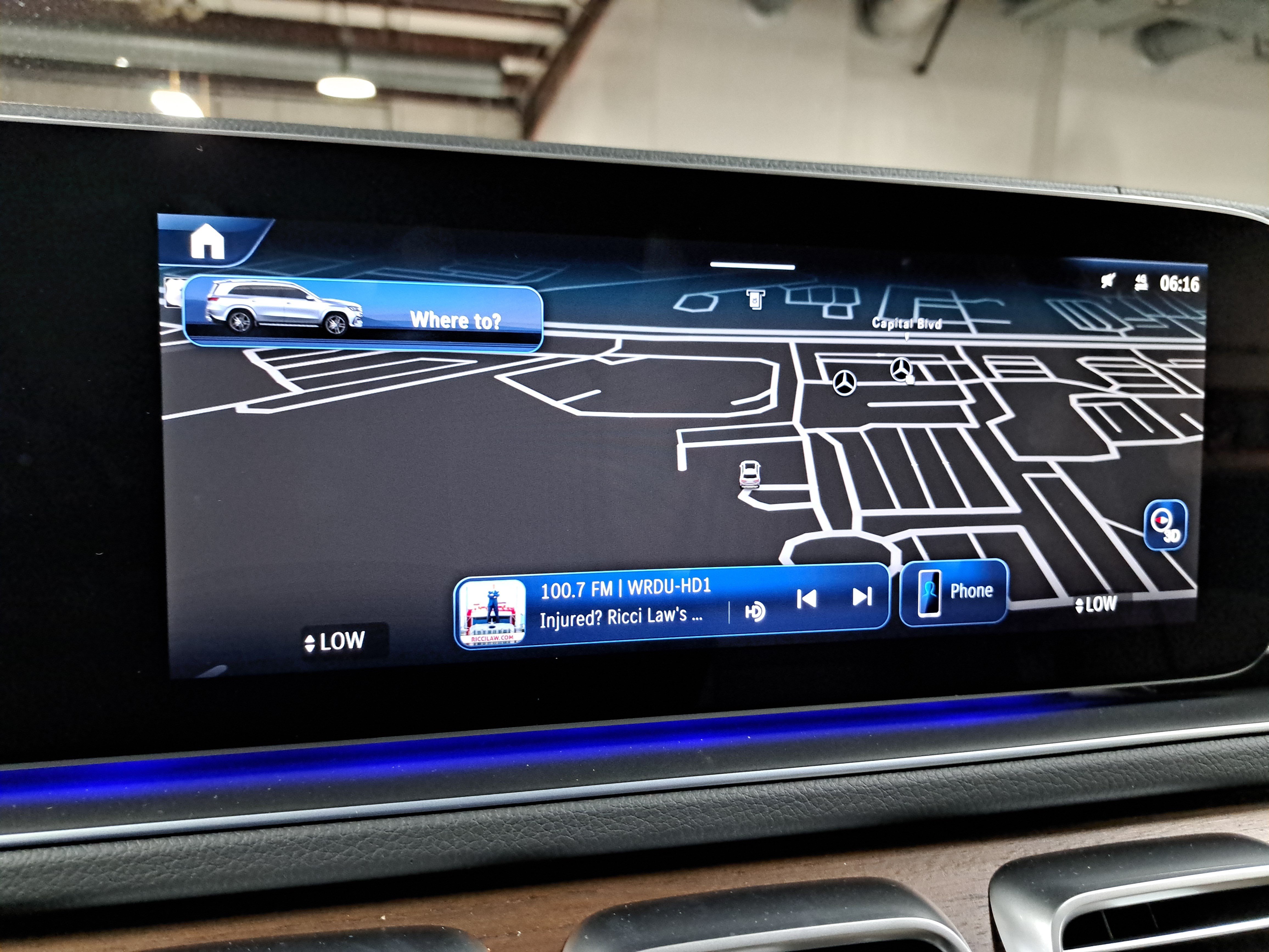 New 2026 Mercedes-Benz GLS 450 4MATIC image 25