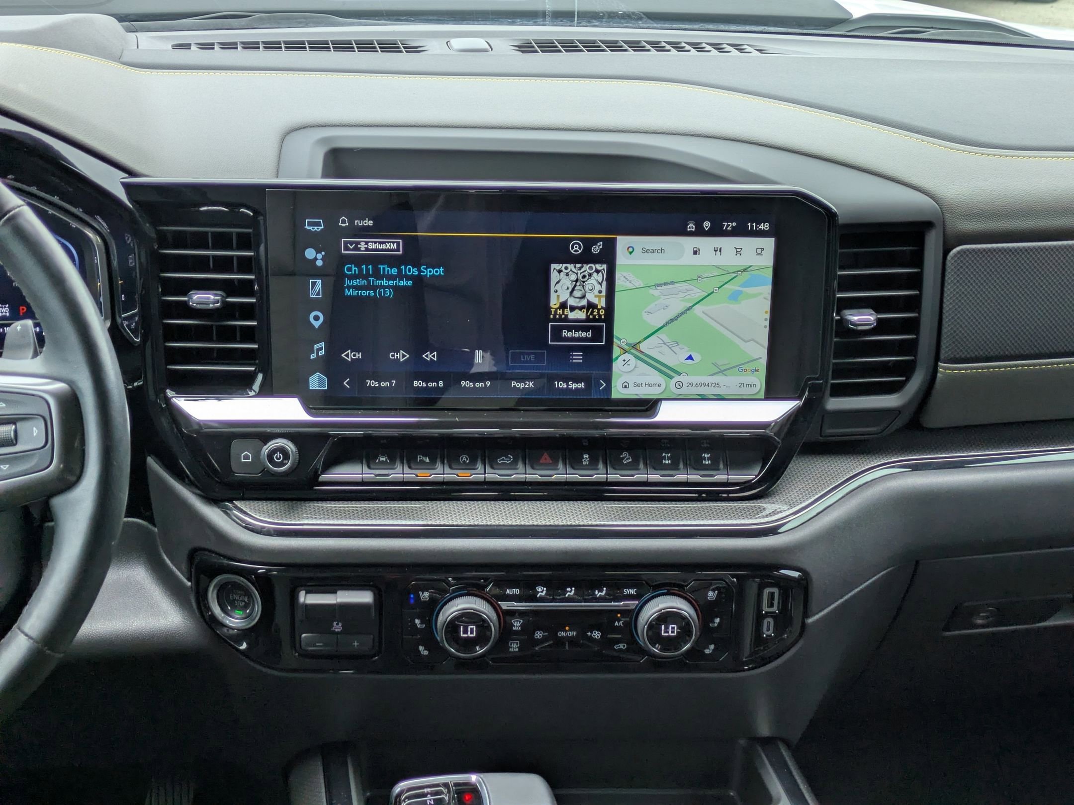 Used 2024 Chevrolet Silverado 1500 ZR2 w/ Technology Package AWD/4WD image 16