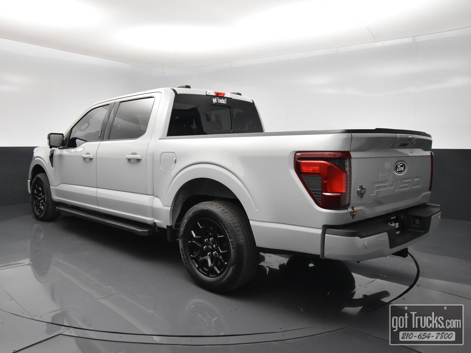 Used 2026 Ford F150 XLT w/ Equipment Group 302A MID RWD image 5