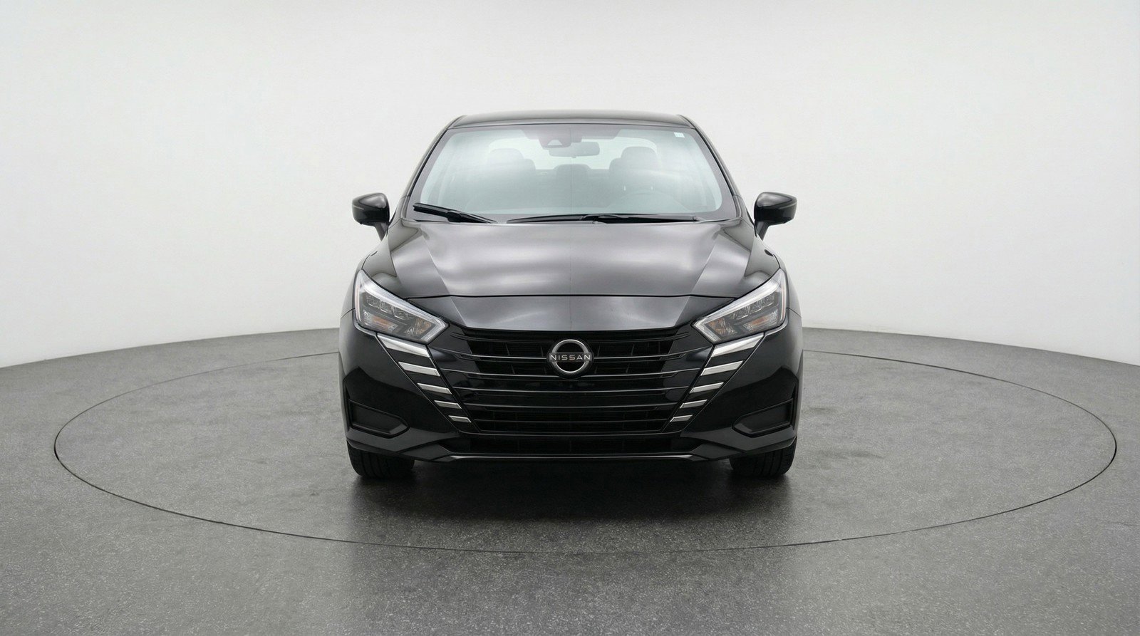 Used 2025 Nissan Versa SV FWD image 2