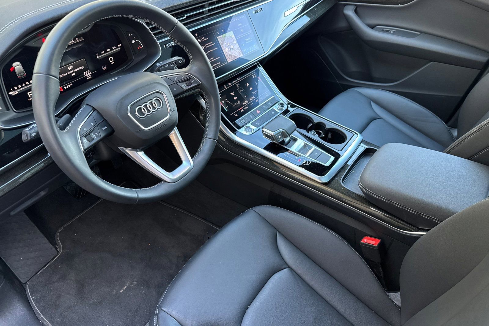 Used 2025 Audi Q7 3.0T Premium w/ Convenience Package AWD/4WD image 7