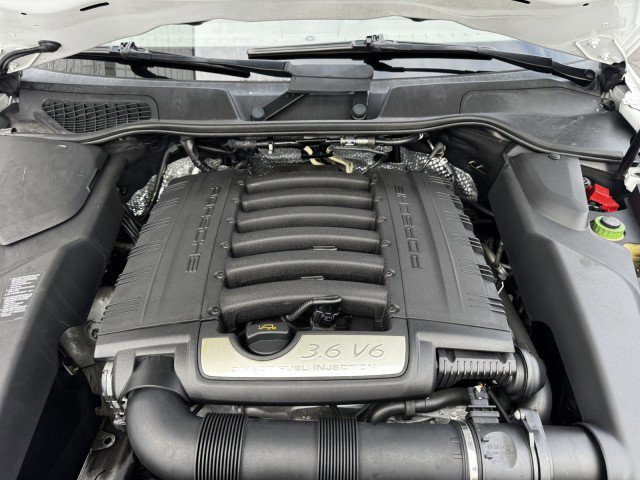 Used 2013 Porsche Cayenne image 5