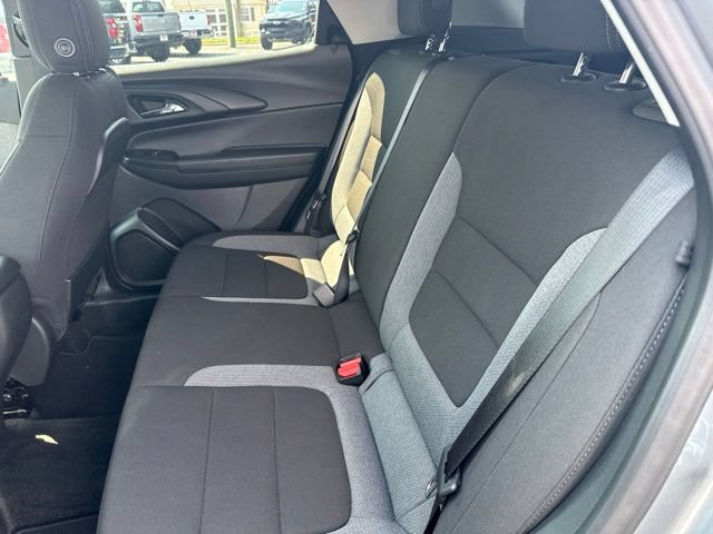 Used 2025 Chevrolet TrailBlazer LT AWD/4WD image 14