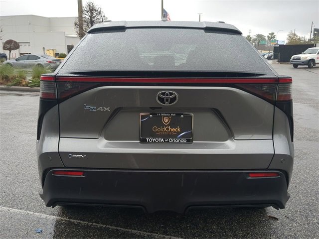 Used 2024 Toyota bZ4X XLE w/ Weather Package image 5