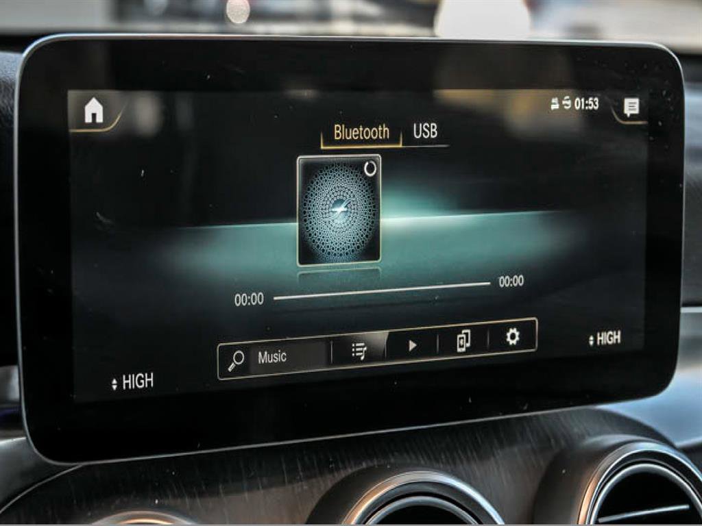 Used 2022 Mercedes-Benz GLC 300 4MATIC image 18