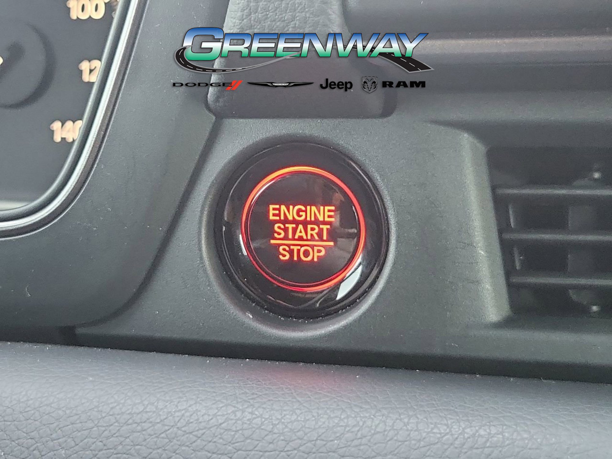 Used 2024 Honda Pilot TrailSport image 31