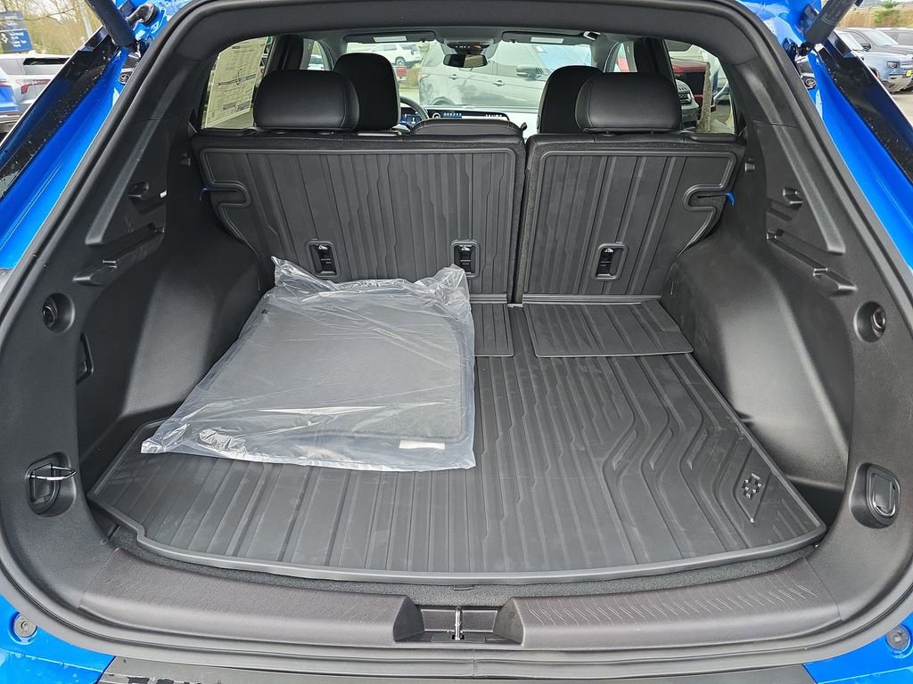 New 2026 Chevrolet Equinox EV LT image 26