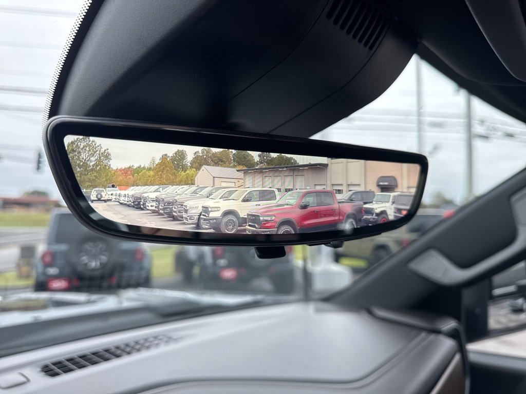 Used 2024 Chevrolet Silverado 2500 High Country w/ High Country Premium Package image 50