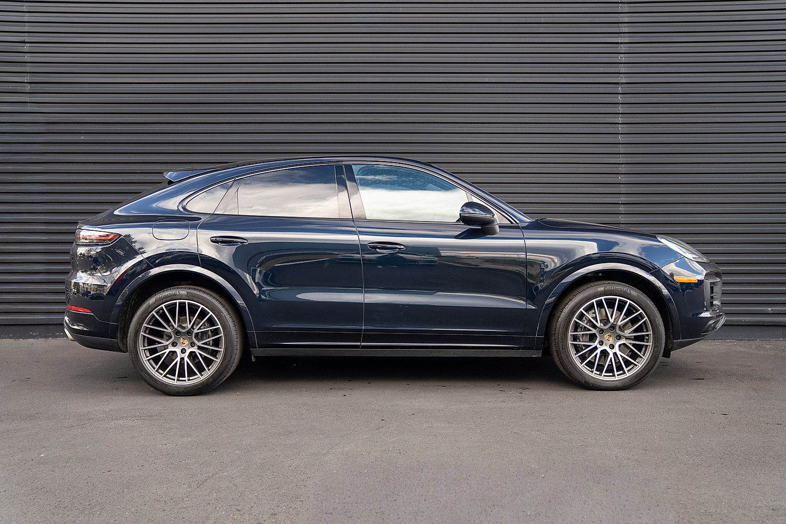 Certified 2022 Porsche Cayenne Coupe image 27
