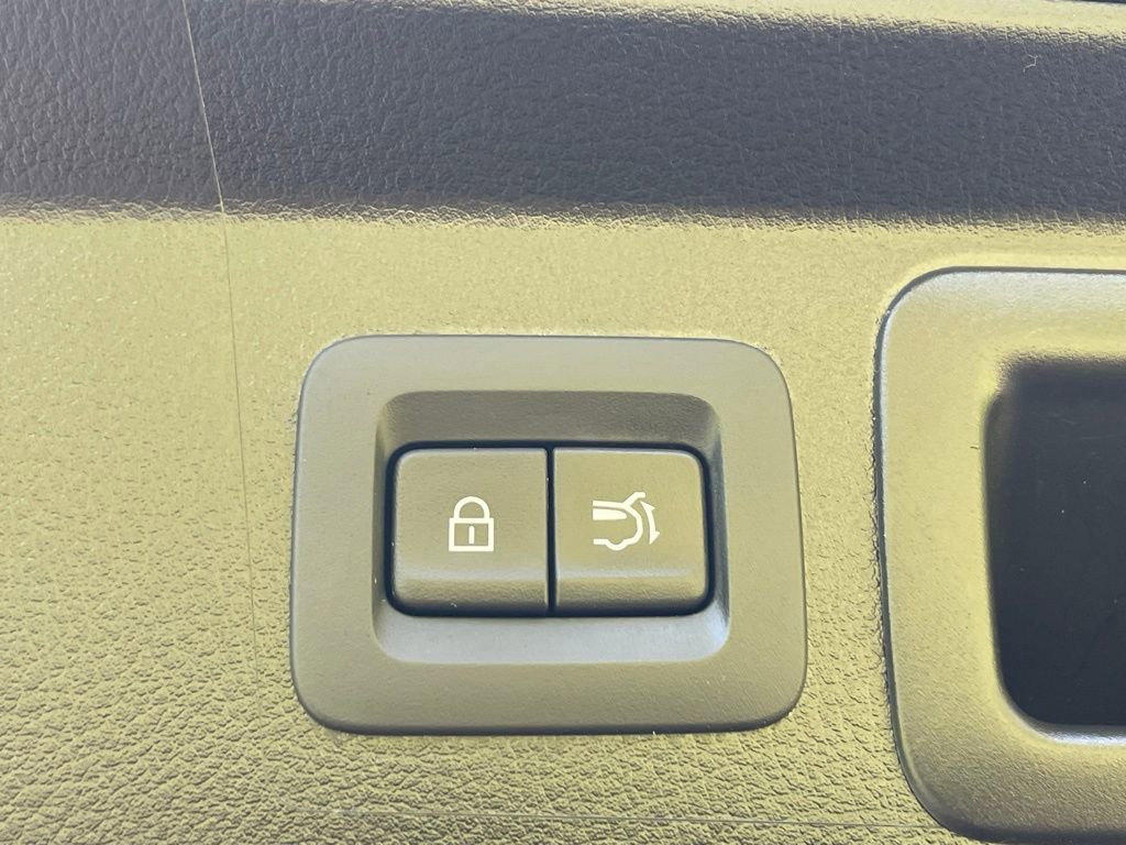 Used 2024 MAZDA CX-50 AWD 2.5 S w/ Weather Package image 17