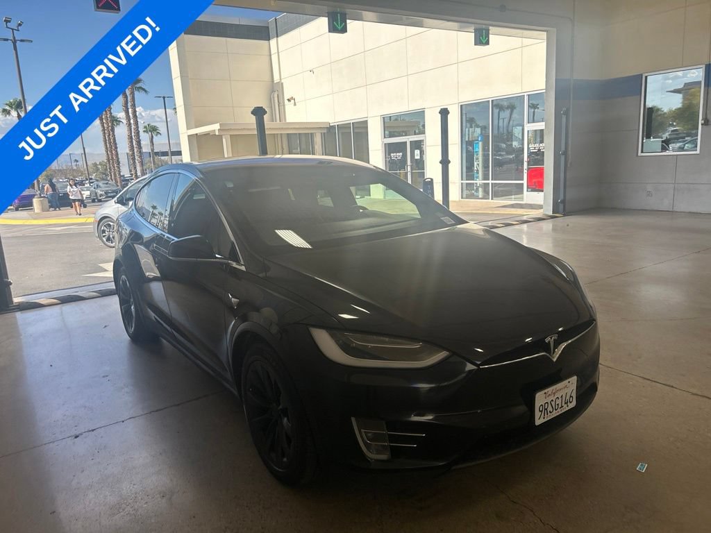 Used 2018 Tesla Model X 75D AWD/4WD image 2