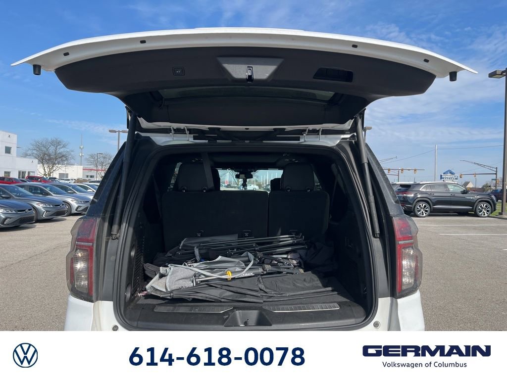 Used 2023 Chevrolet Suburban Z71 w/ Luxury Package image 18