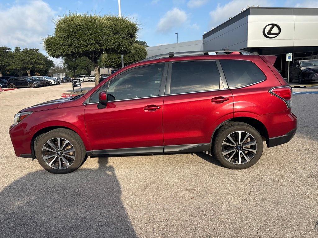 Used 2017 Subaru Forester 2.0XT Premium AWD/4WD image 2