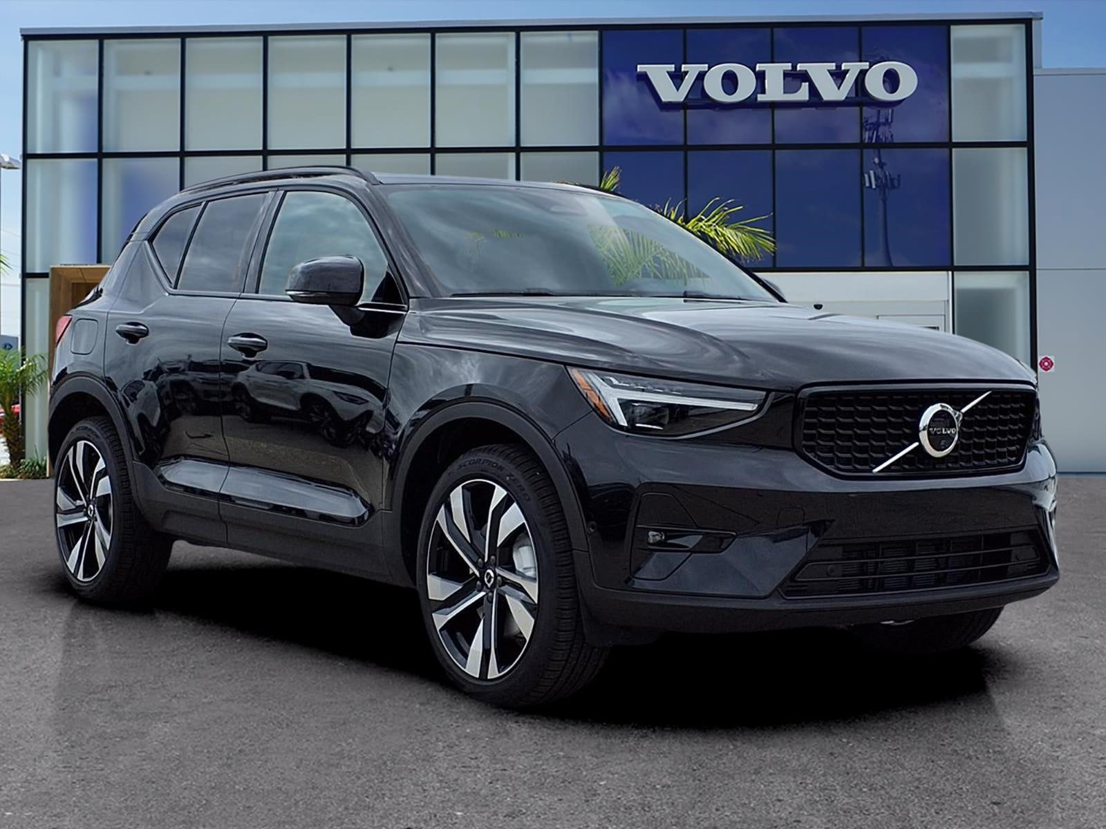 New 2026 Volvo XC40 B5 Plus w/ Climate Package AWD/4WD image 1