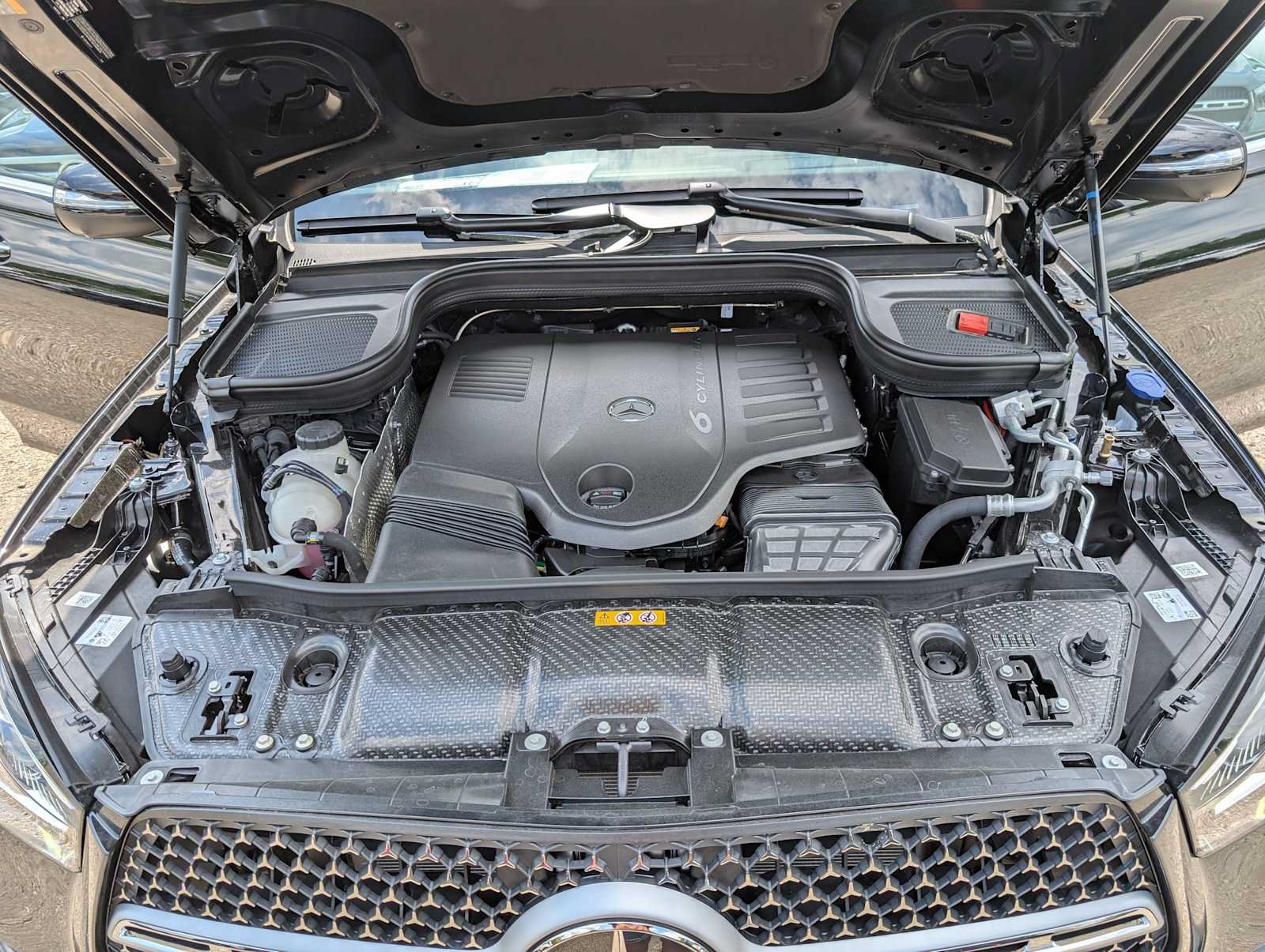 New 2026 Mercedes-Benz GLE 450 4MATIC image 11