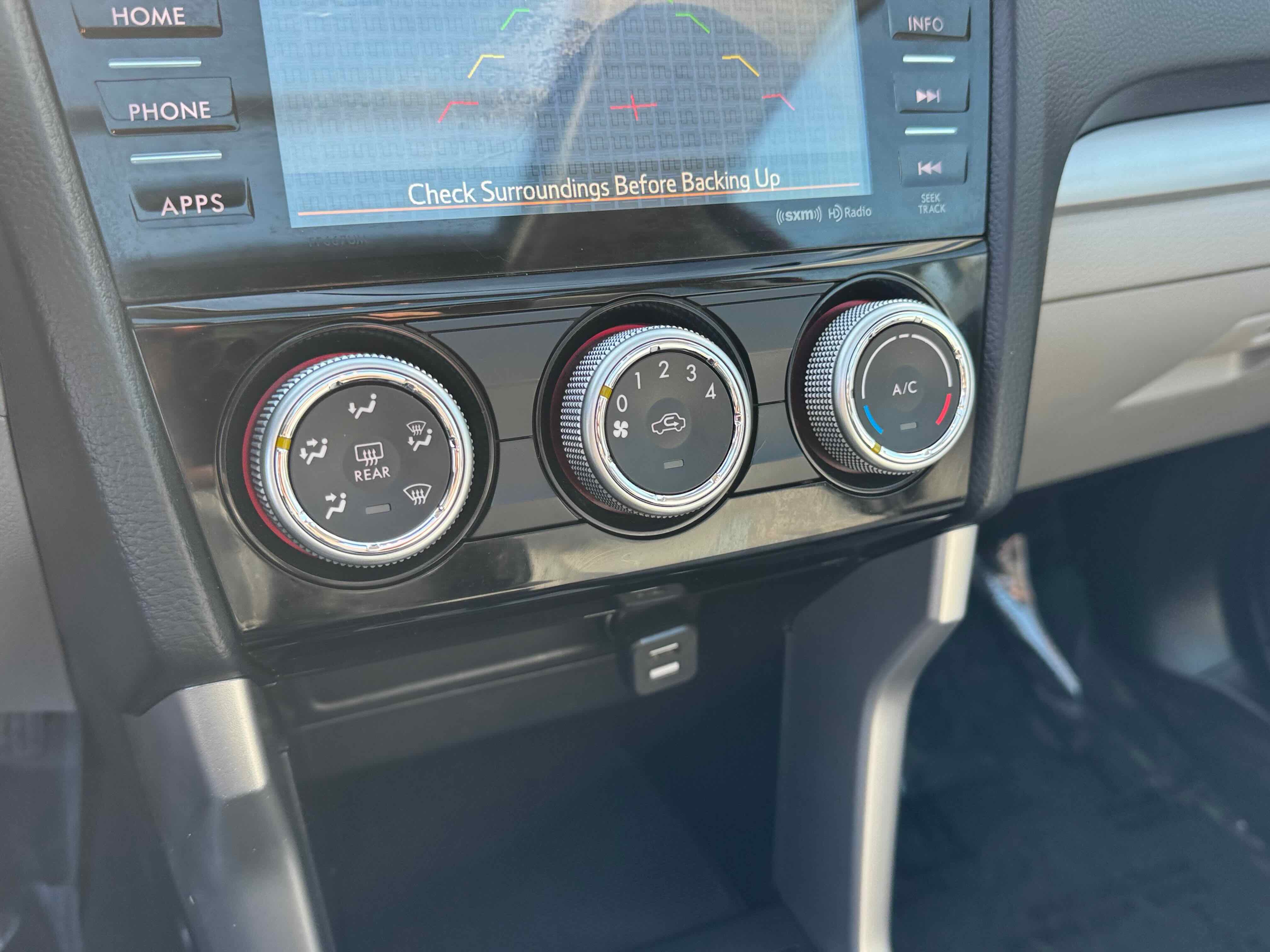 Used 2016 Subaru Forester 2.5i Premium image 23