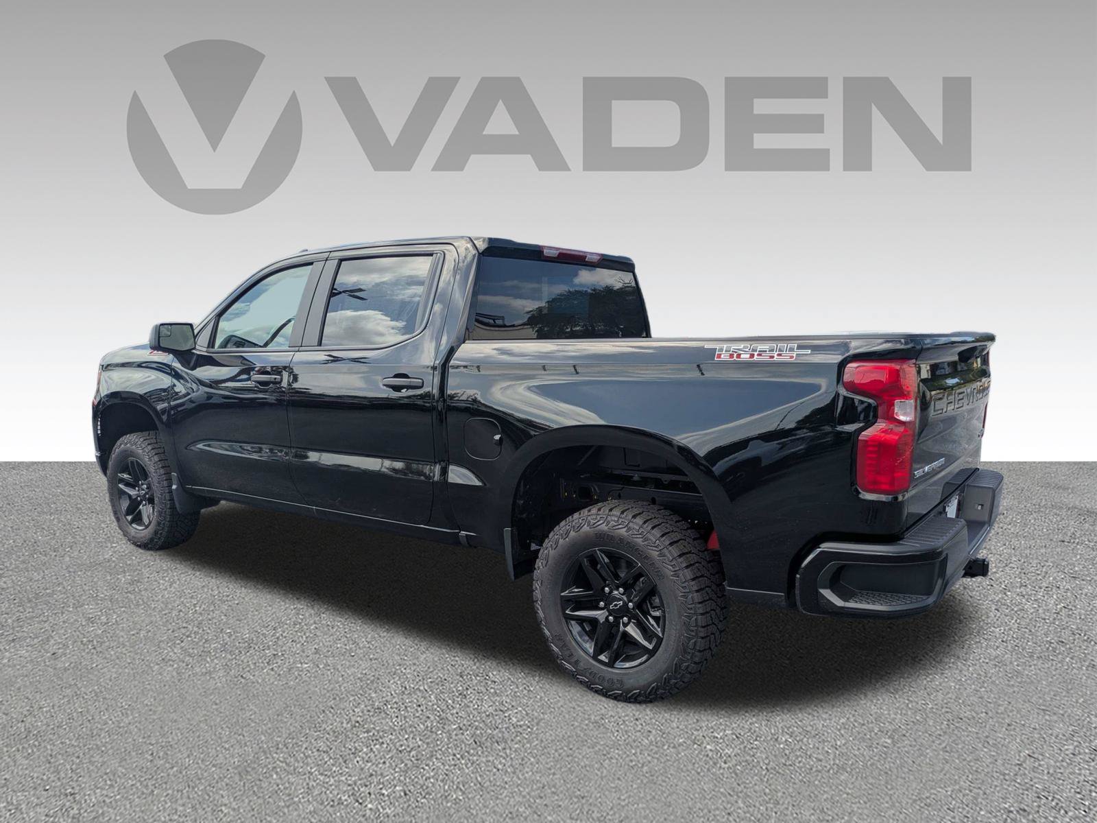 New 2026 Chevrolet Silverado 1500 Custom Trail Boss AWD/4WD image 26