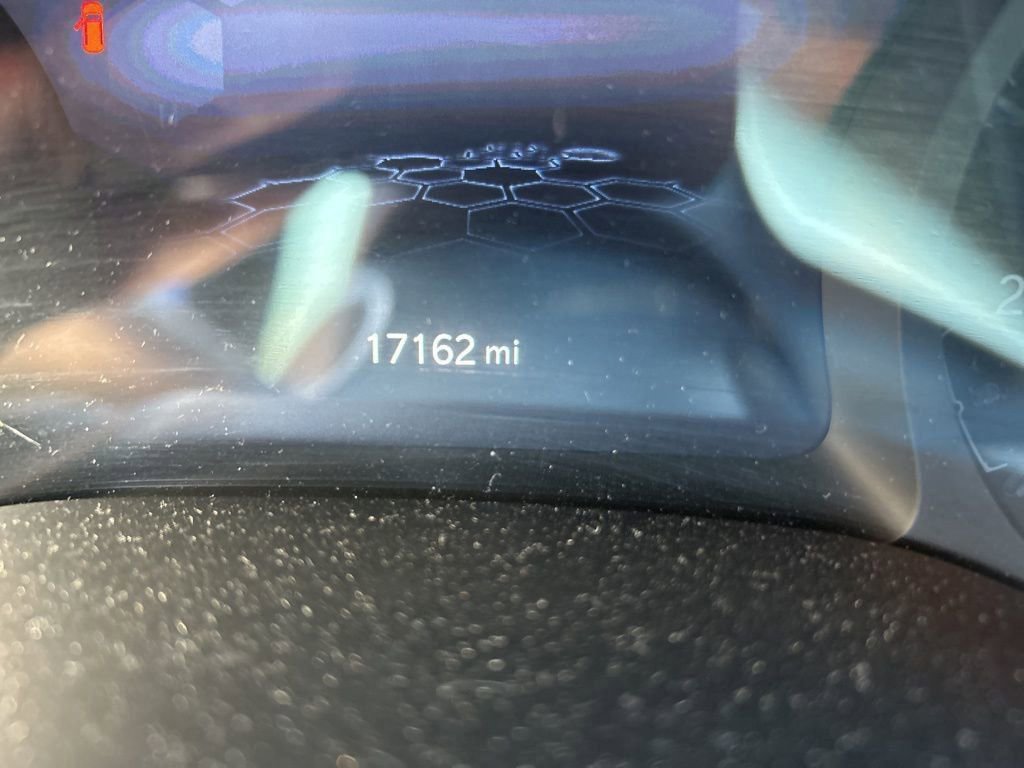 Used 2025 Jeep Compass Limited image 9