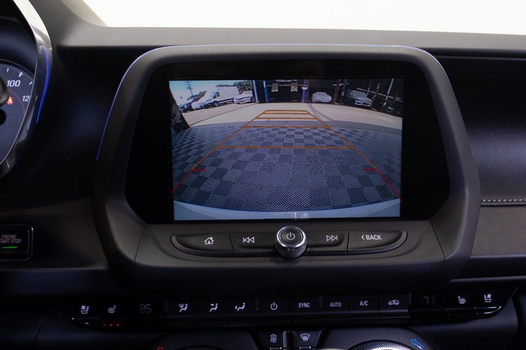 Used 2017 Chevrolet Camaro LT image 27