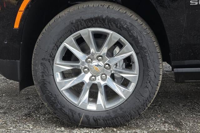 New 2026 Chevrolet Suburban Premier AWD/4WD image 34