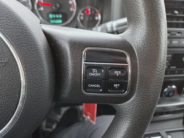 Used 2011 Jeep Liberty Sport AWD/4WD image 20