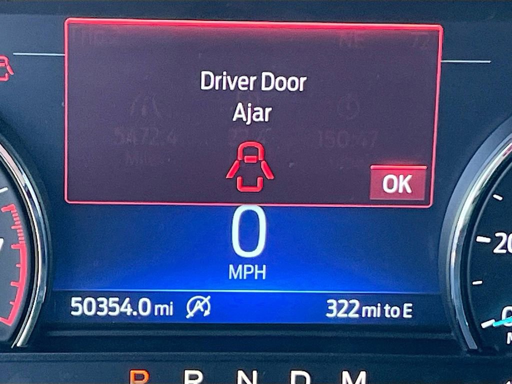 Used 2020 Ford Explorer XLT w/ Comfort Package AWD/4WD image 12