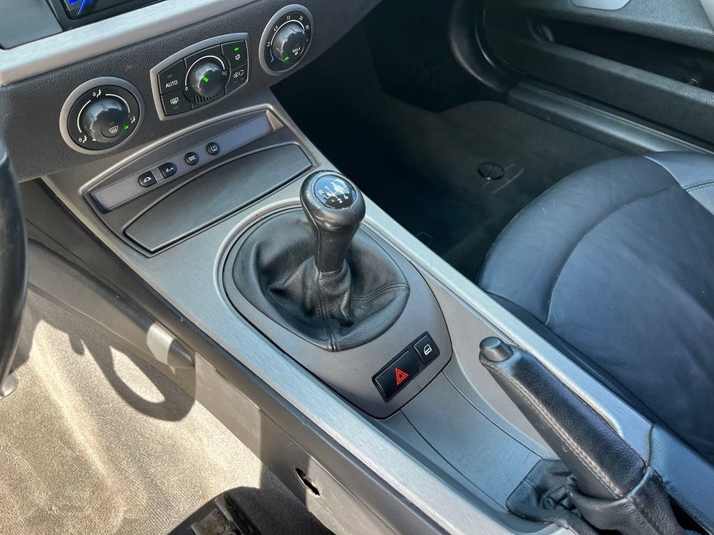 Used 2003 BMW Z4 2.5i RWD image 35