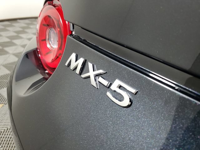 New 2026 MAZDA MX-5 Miata Club w/ Interior Package RWD image 8