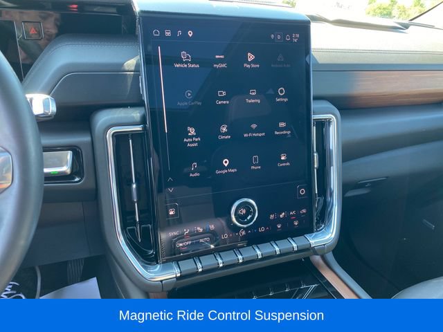 Certified 2025 GMC Yukon Denali w/ Sun & Power Step Package AWD/4WD image 10