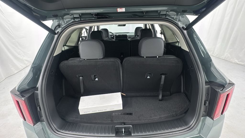 New 2026 Kia Sorento EX image 16