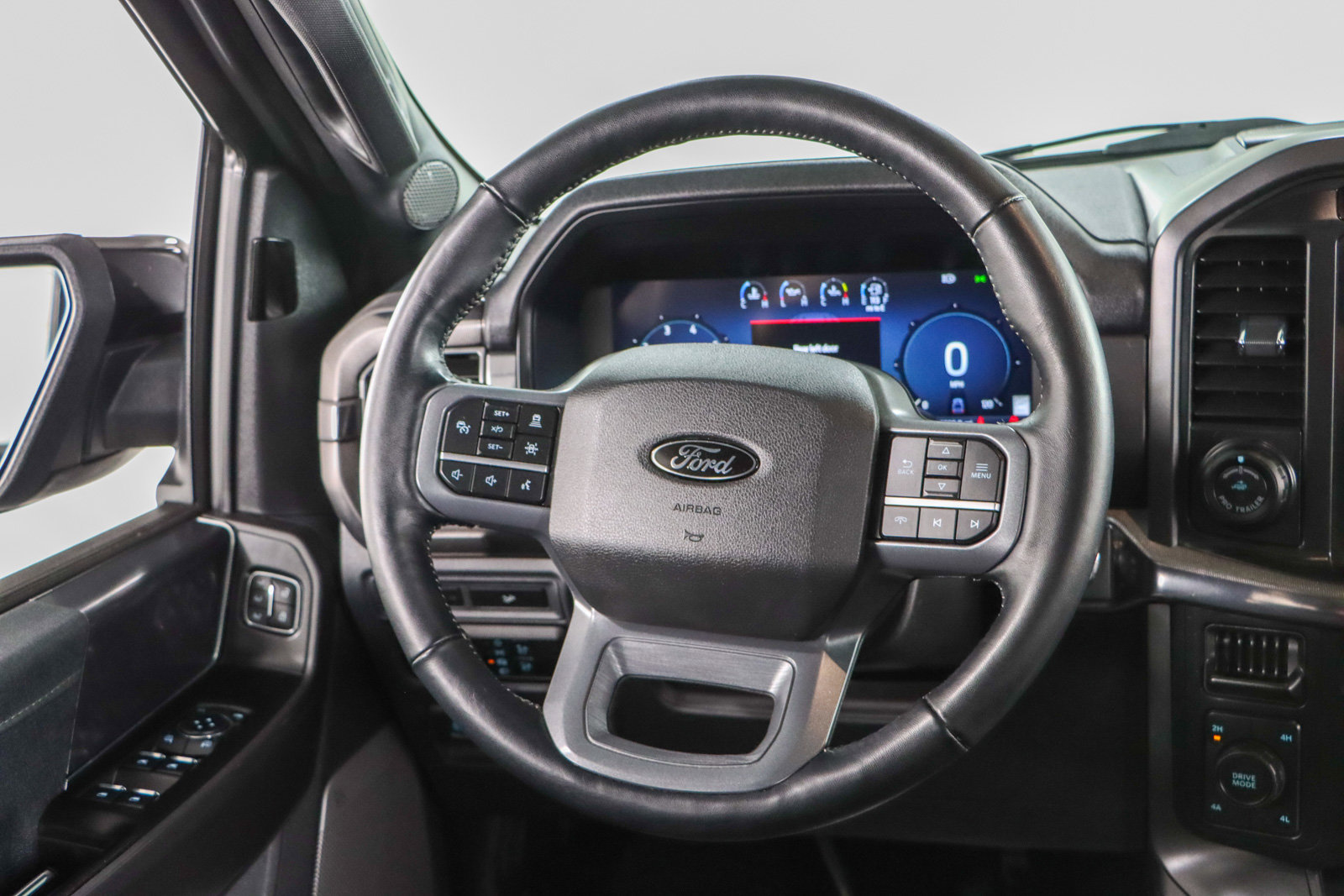 Used 2024 Ford F150 Lariat image 14