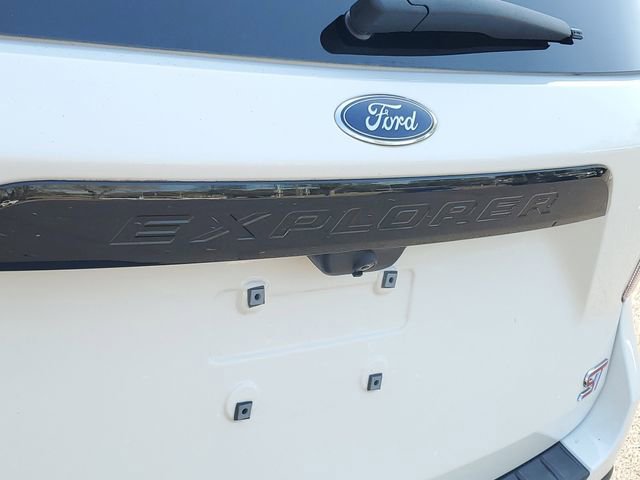 Used 2020 Ford Explorer ST w/ ST Street Pack image 28