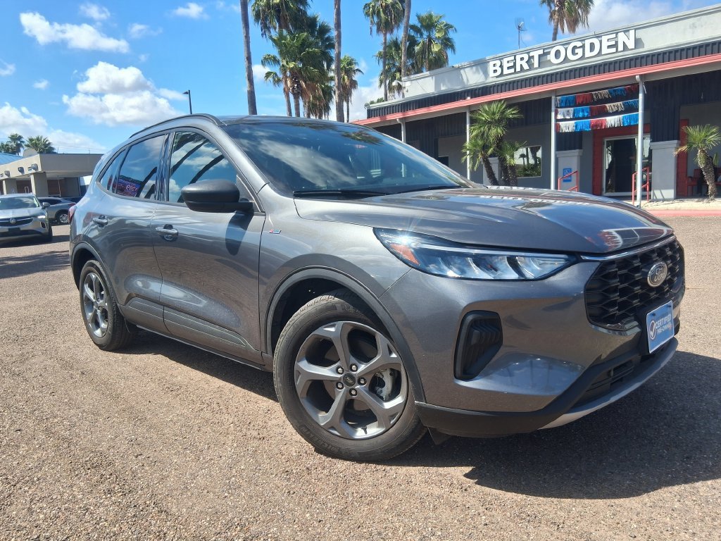 Used 2025 Ford Escape ST-Line w/ Tech Pack #1