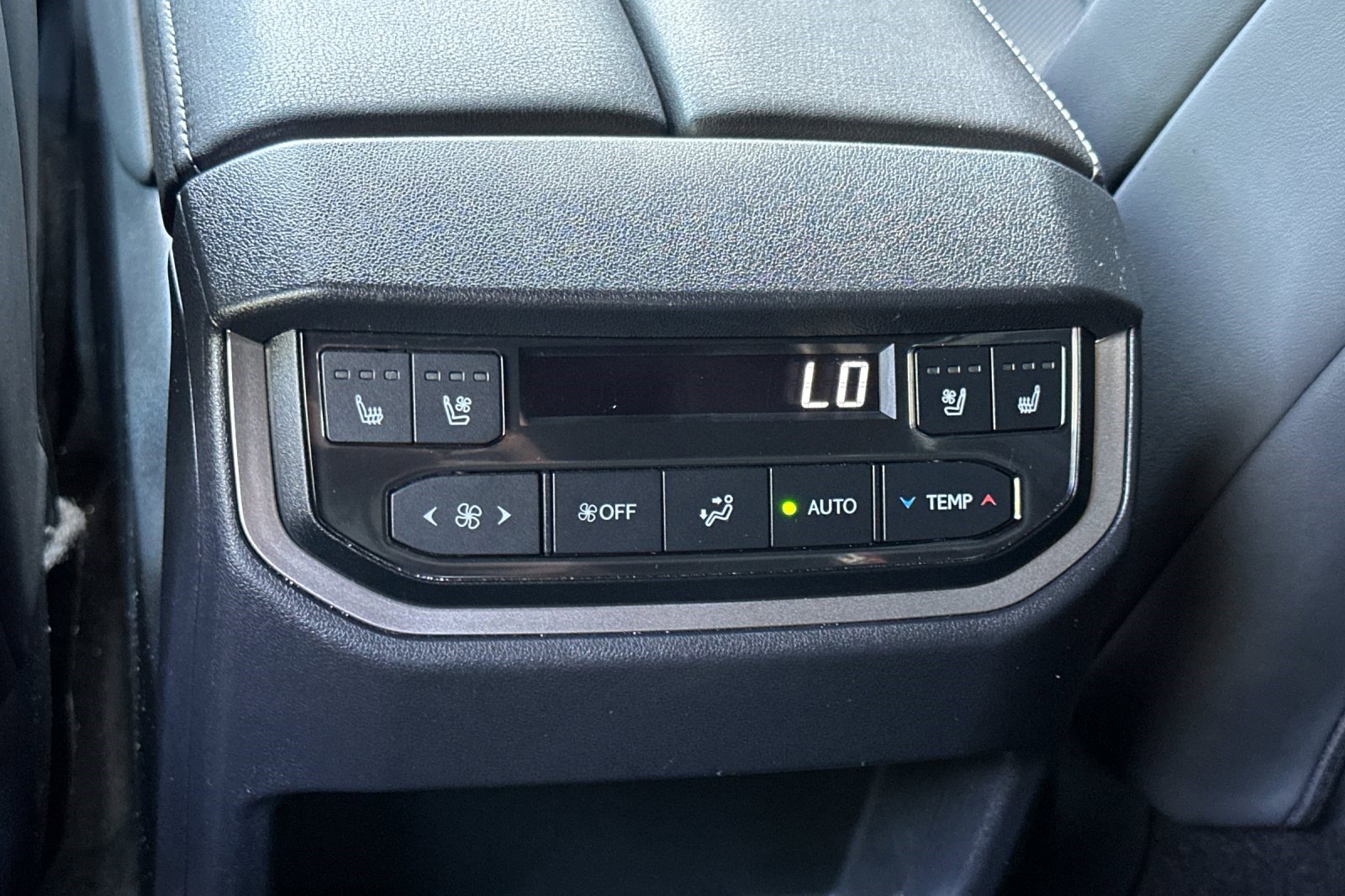 Certified 2025 Lexus TX 500h AWD w/ Technology Package image 16