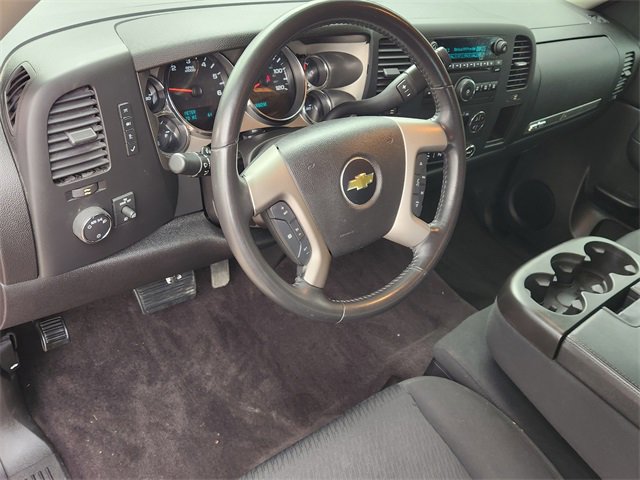 Used 2012 Chevrolet Silverado 1500 LT image 2