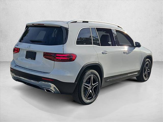 New 2026 Mercedes-Benz GLB 250 image 2