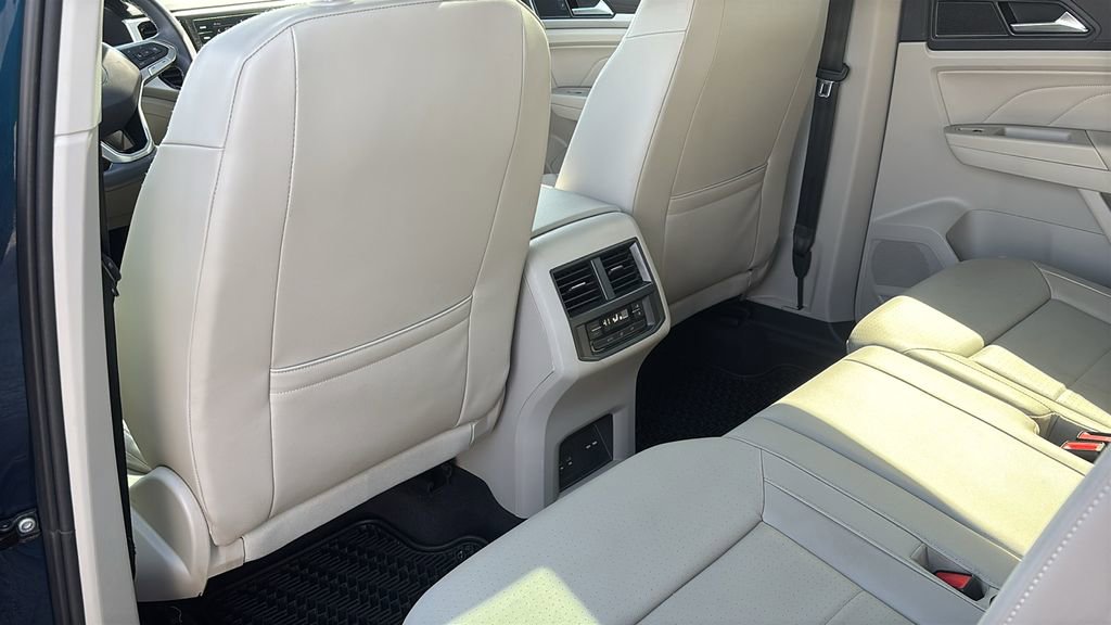 Used 2023 Volkswagen Atlas SE image 27