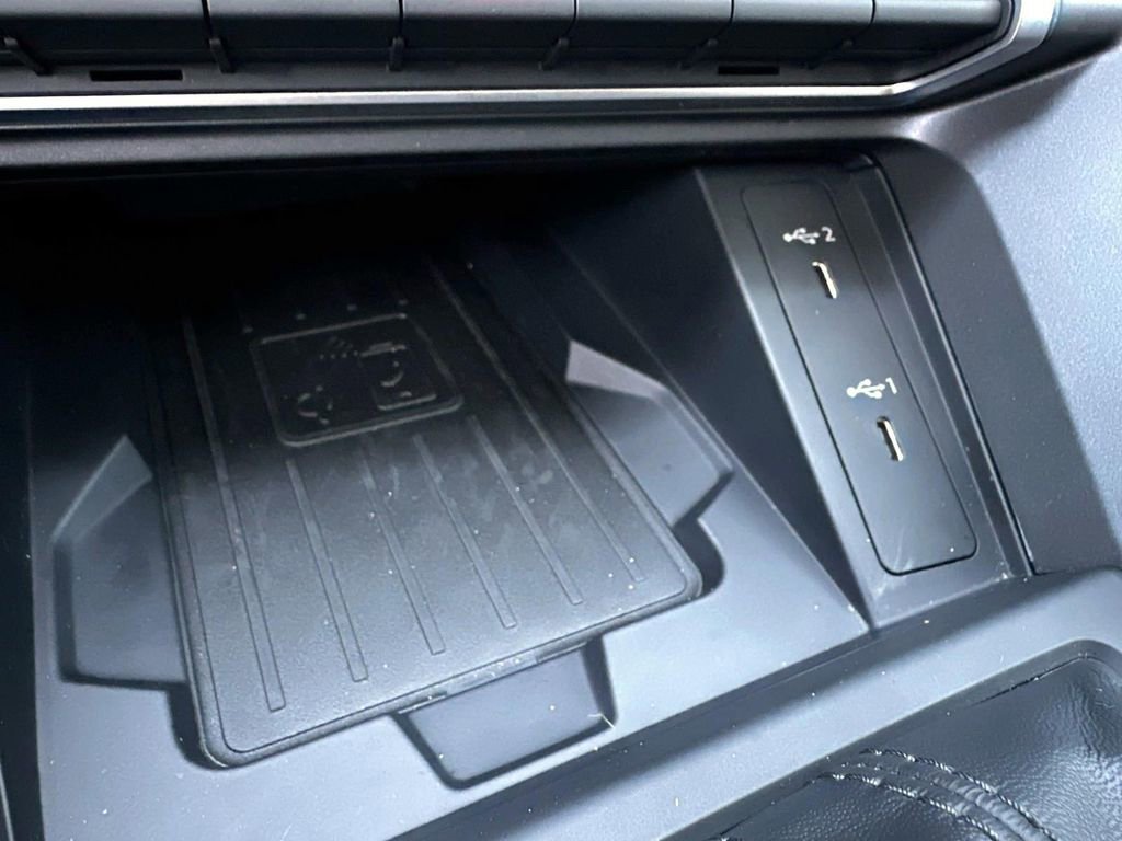 Used 2024 Audi Q3 2.0T Premium Plus w/ Premium Plus Package image 22