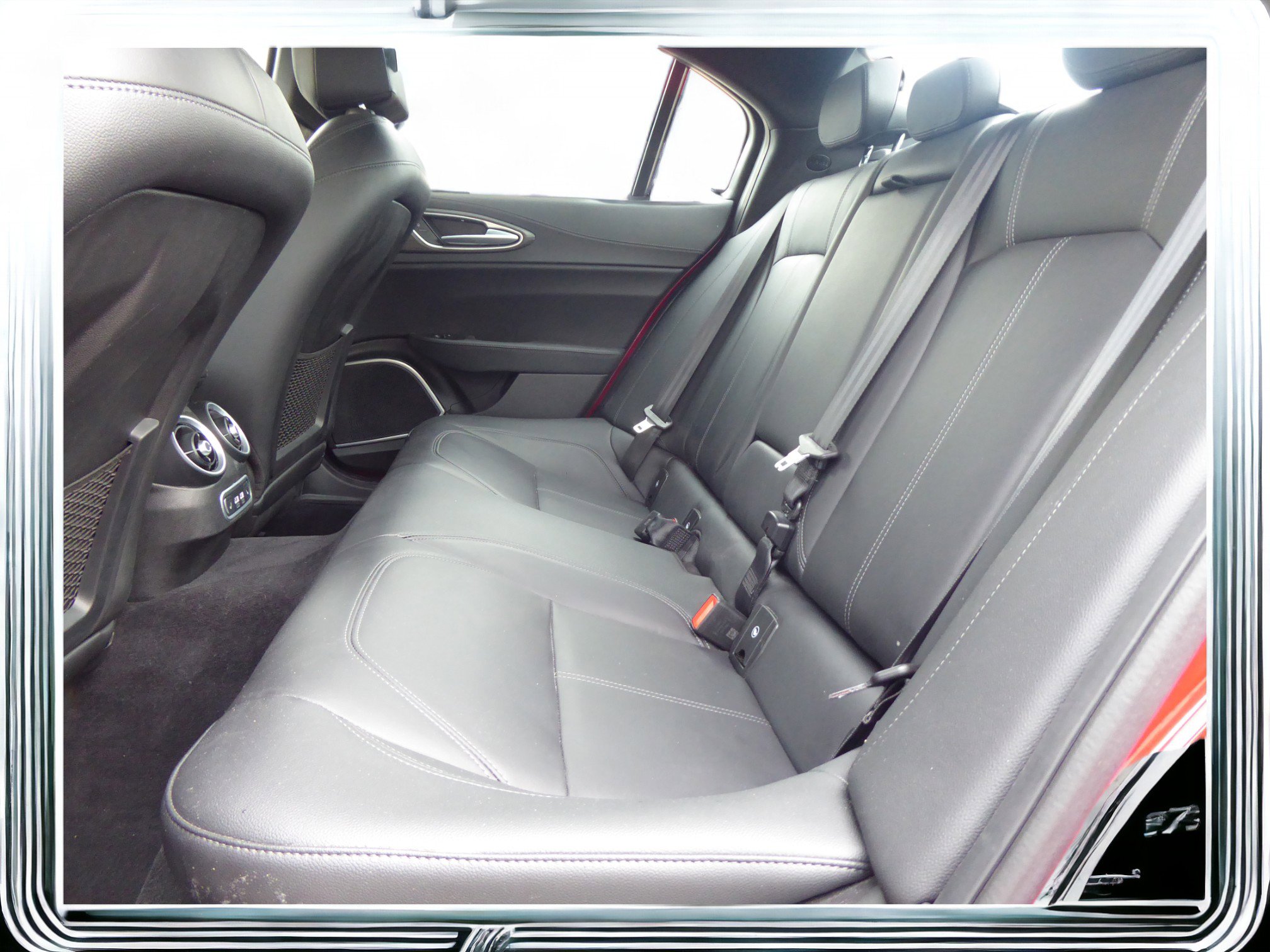 Used 2023 Alfa Romeo Giulia Ti image 19