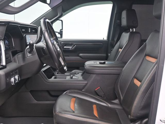 Used 2024 GMC Sierra 2500 AT4 w/ Max Trailering Package image 6