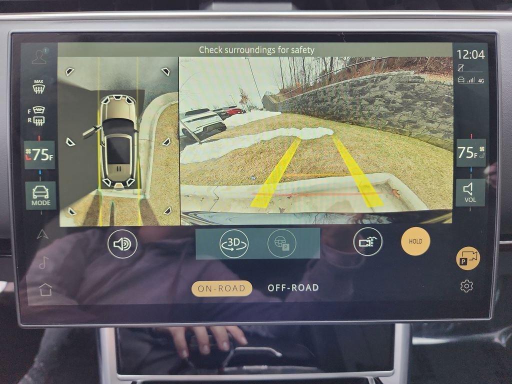 Used 2025 Land Rover Range Rover SE image 23