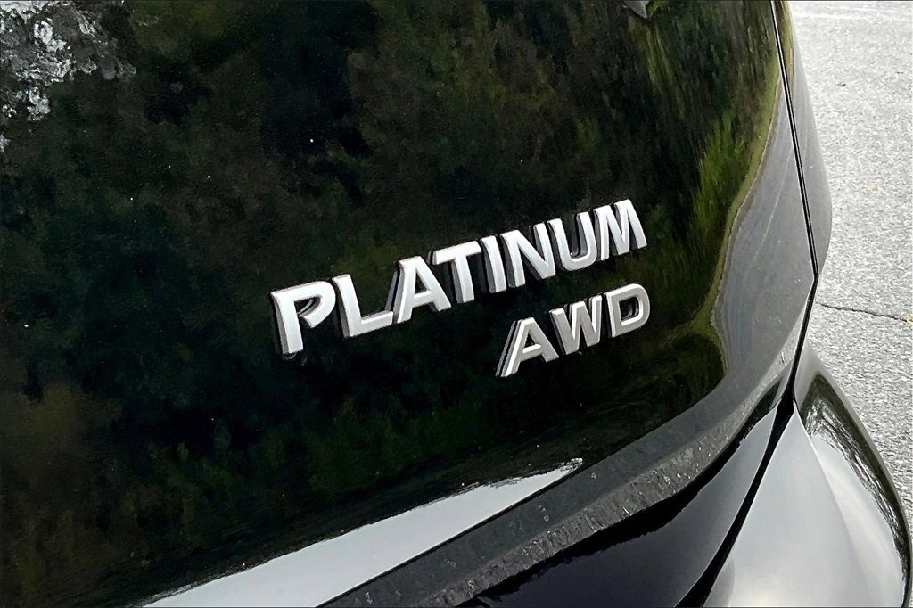 New 2026 Nissan Rogue Platinum image 8