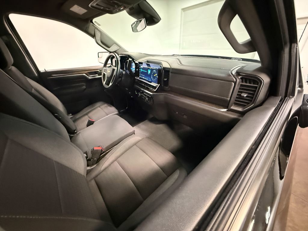Used 2023 Chevrolet Silverado 1500 LT image 61