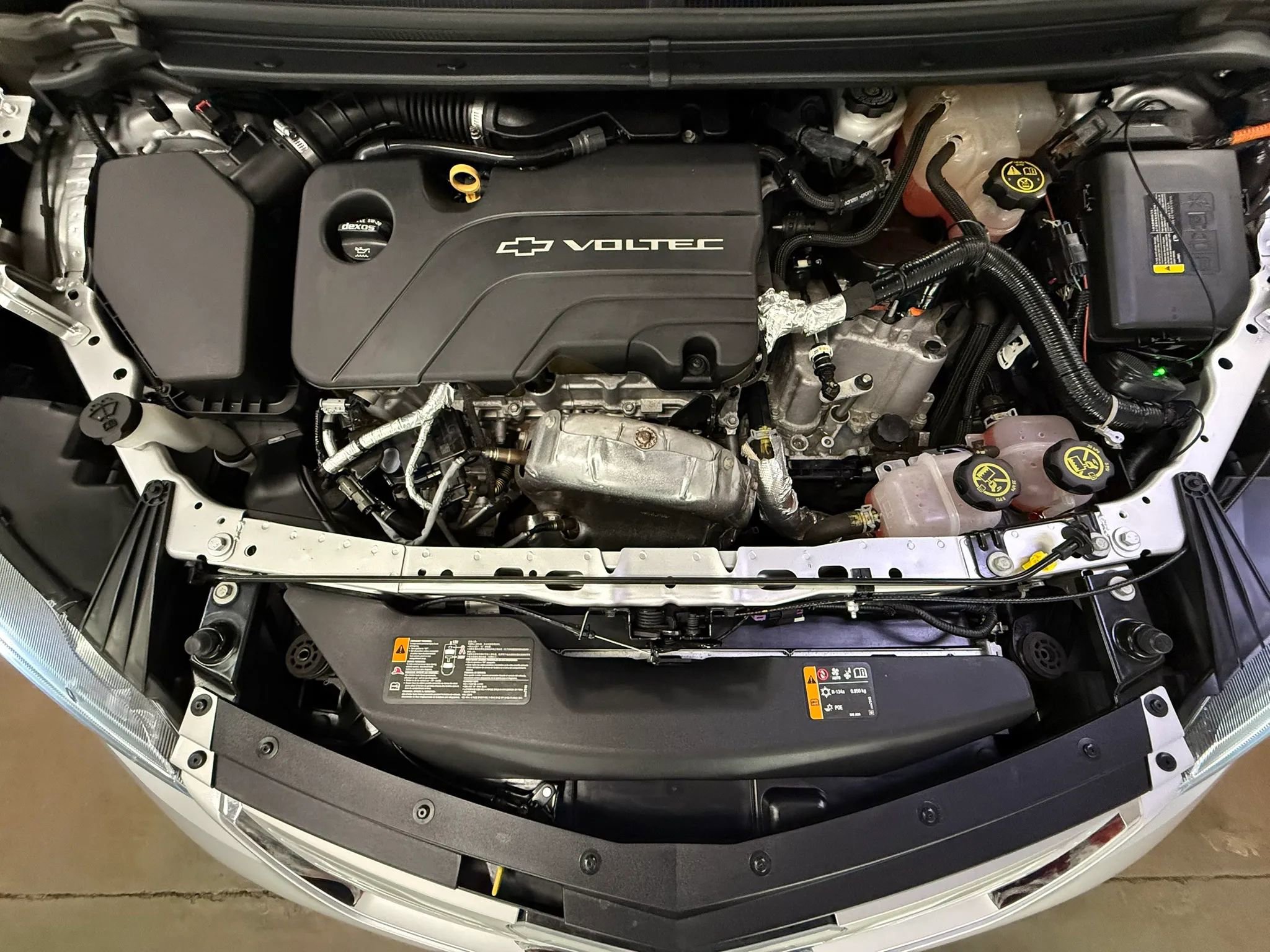 Used 2017 Chevrolet Volt Premier w/ Driver Confidence II Package image 33