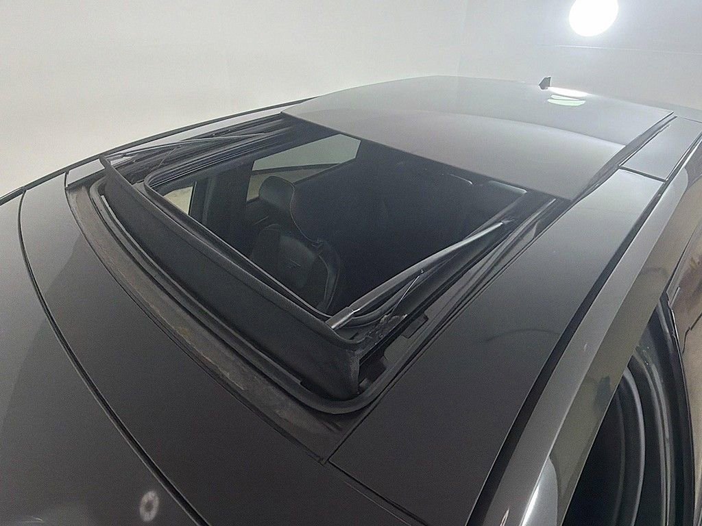 Used 2022 Ford Edge ST w/ Equipment Group 401A image 17