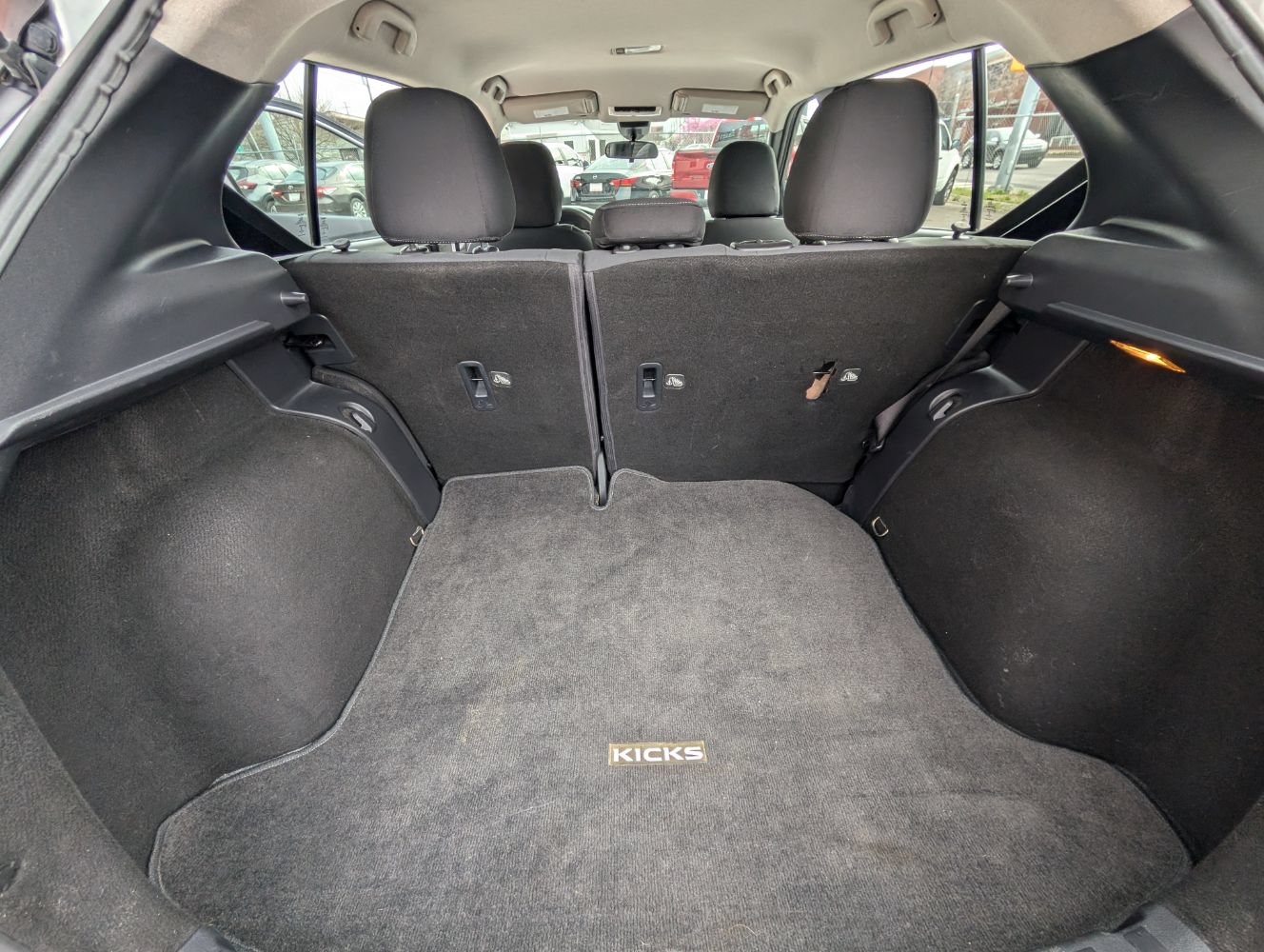 Used 2020 Nissan Kicks S FWD image 19
