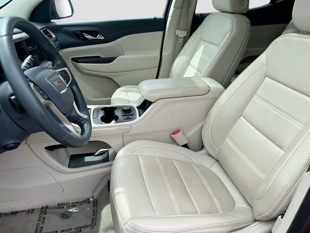 Used 2023 GMC Acadia Denali w/ Denali Ultimate Package AWD/4WD image 22