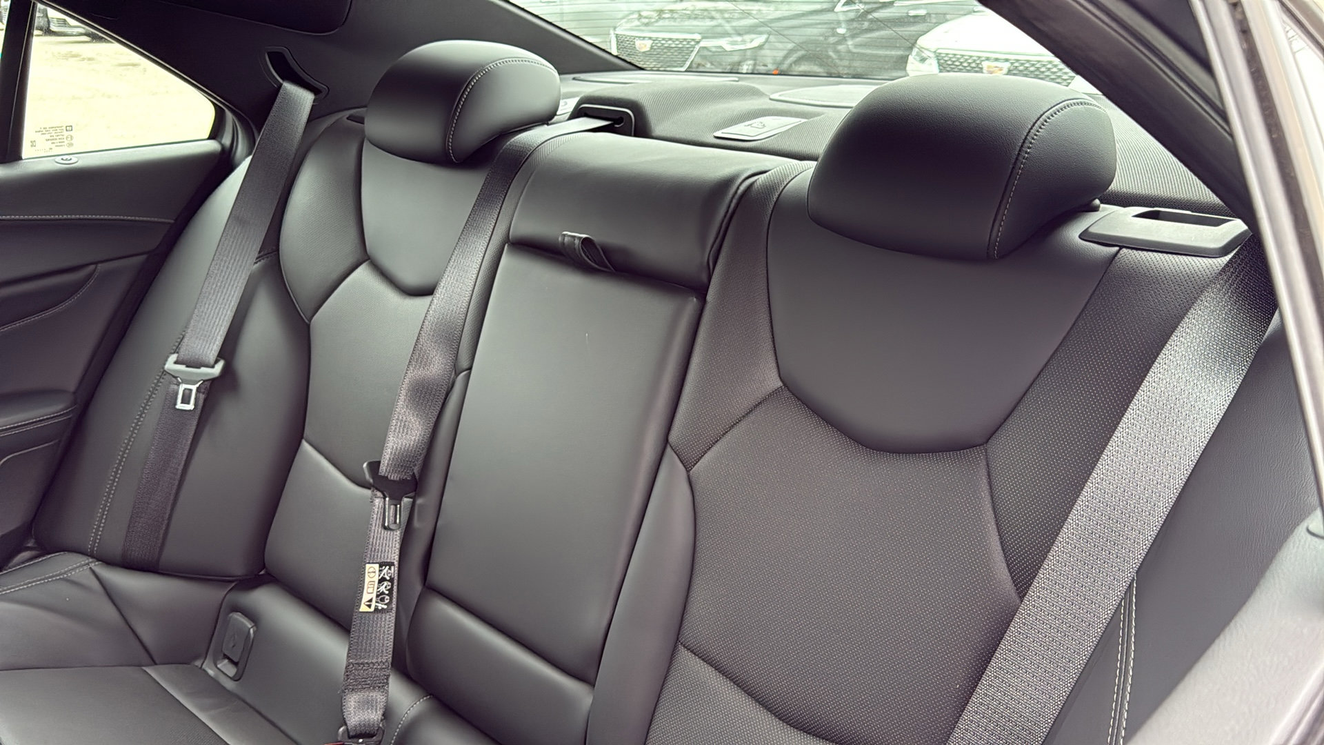 Used 2021 Cadillac CT4 Premium Luxury image 30